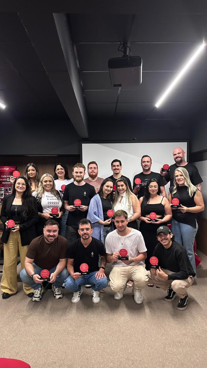 Imagem destacada do post Excelência em Foco: Escola de Gerentes do Quiero Café